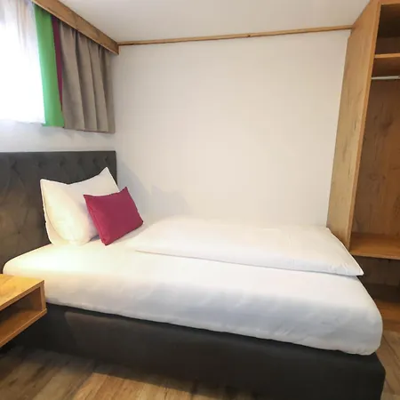 Kia Ora Restaurant Hotel Wagrain