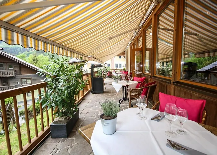 Kia Ora Restaurant ホテル