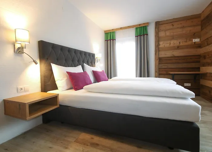 Kia Ora Restaurant Hotel