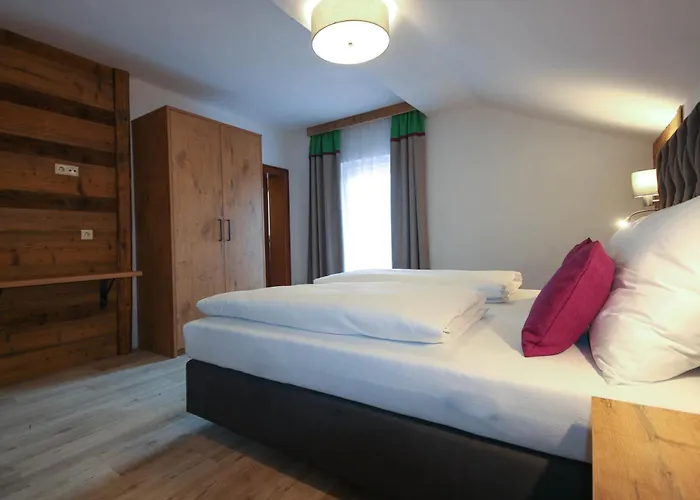 Kia Ora Restaurant 2*